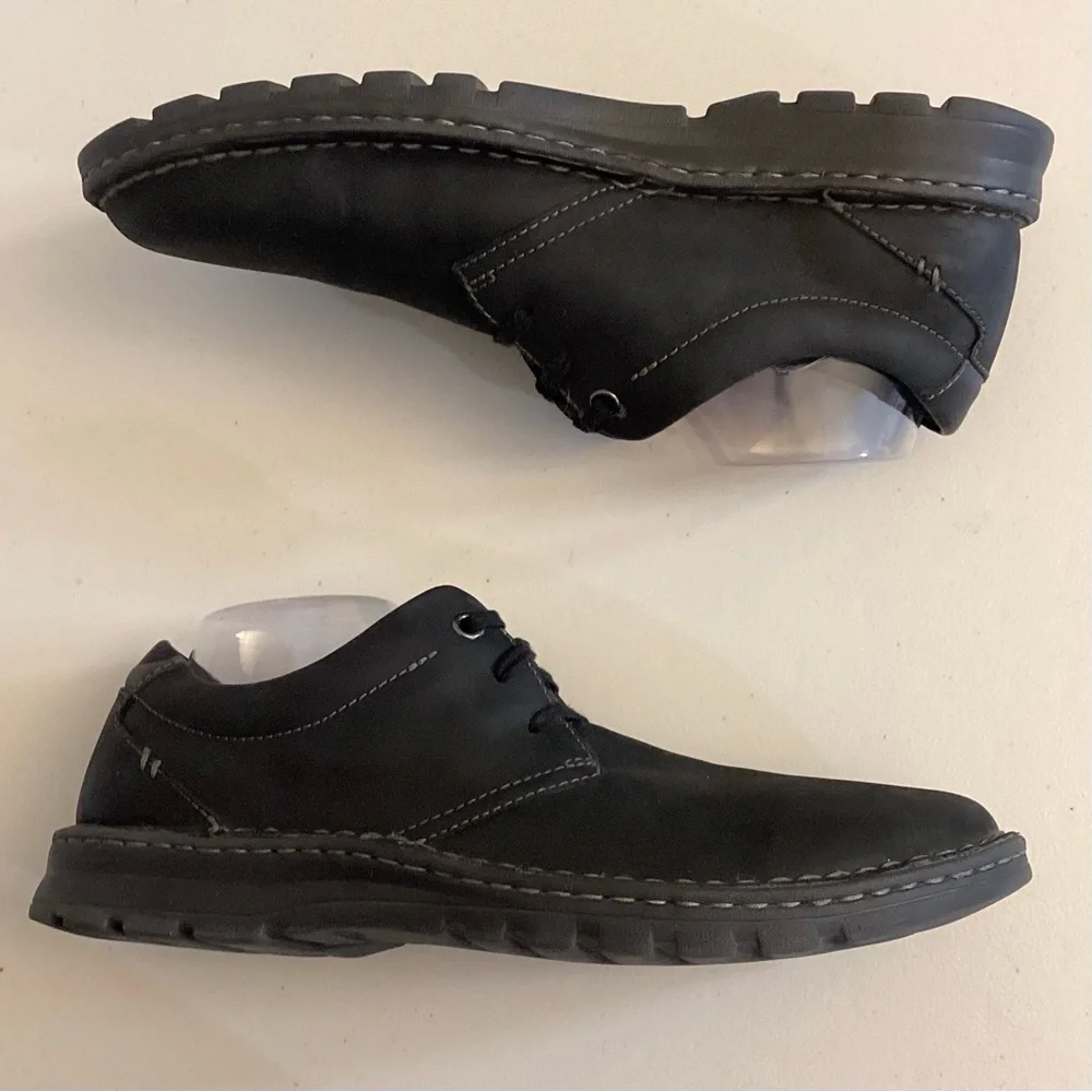 Clarks 11W Men’s Oxfords Lace Up Classic Black Comfort Shoes Wide Casual Work